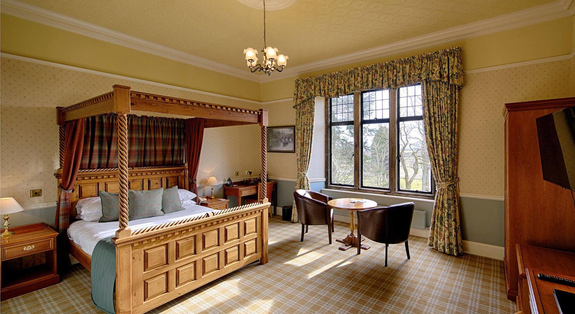 Kincraig Castle Hotel インヴァーゴードン エクステリア 写真